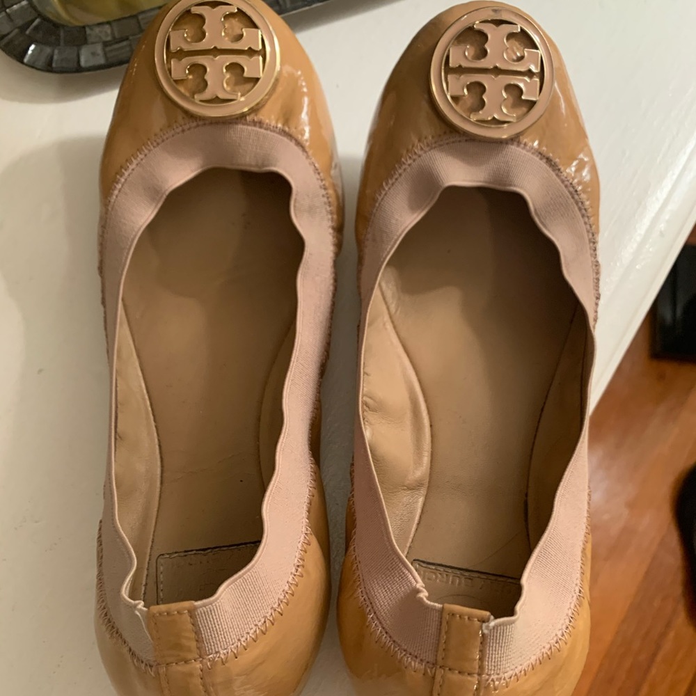 Tory Burch flat shoe